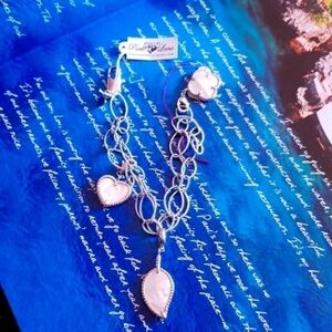 Beautiful park lane bracelet with removable charms NWT